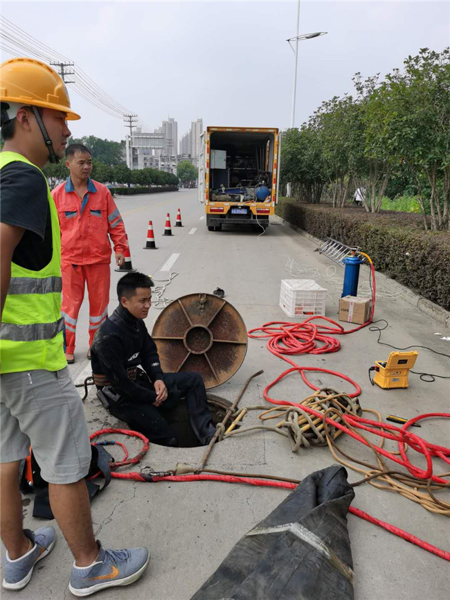 金乡翻衬法管道修复技术主要工序